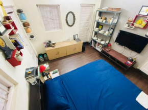 Stay near Quest Mall & Don Bosco Park Circus